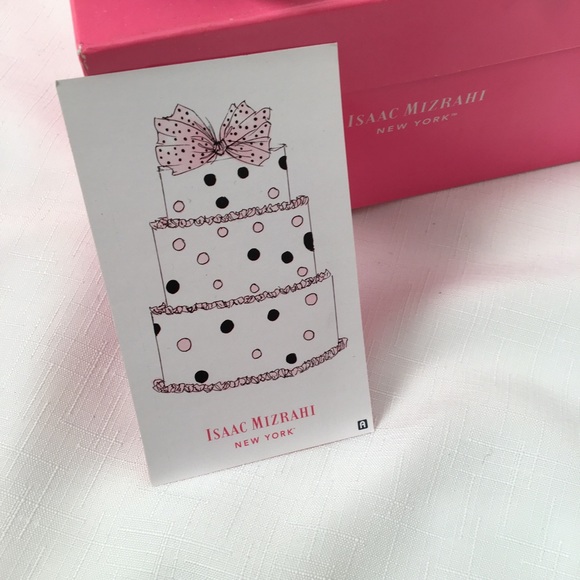 Isaac Mizrahi IsLeeza Textured Black Pumps with Clear Heel - Picture 11 of 15